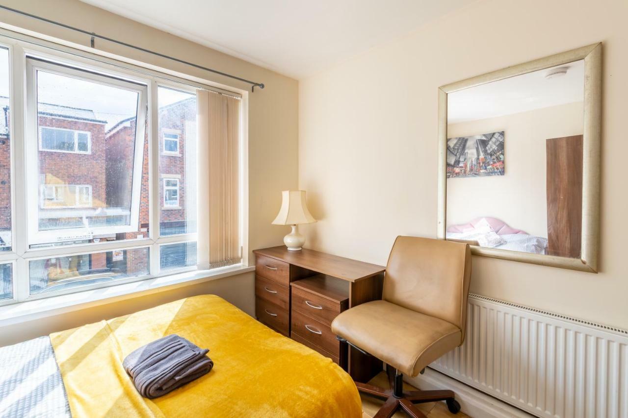 Newcastle City Studio Apartments Экстерьер фото